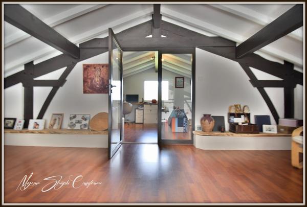 Dpt Landes (40), à vendre CAPBRETON Propriété de charme au calme.