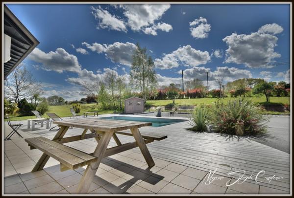 Dpt Landes (40), à vendre CAPBRETON Propriété de charme au calme.