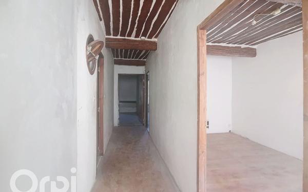 Appartement à vendre    3 pièces •  Le Beausset