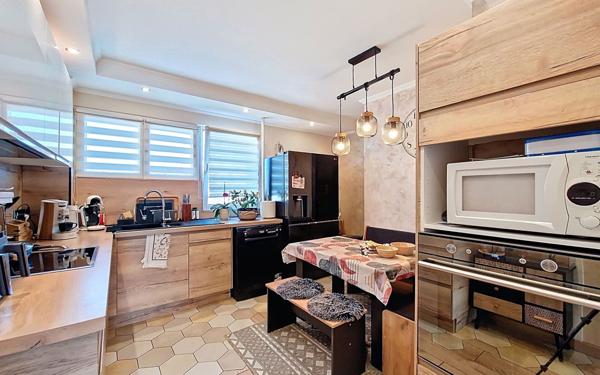 Appartement à vendre    4 pièces • 80 m2 Vandoeuvre-lès-Nancy