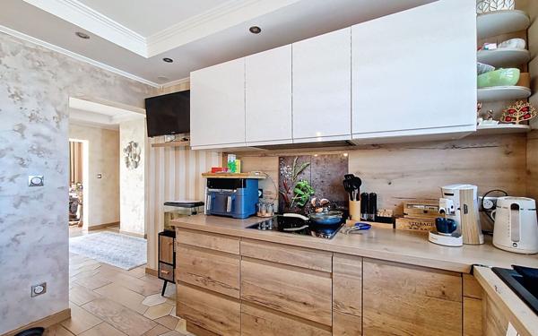 Appartement à vendre    4 pièces • 80 m2 Vandoeuvre-lès-Nancy