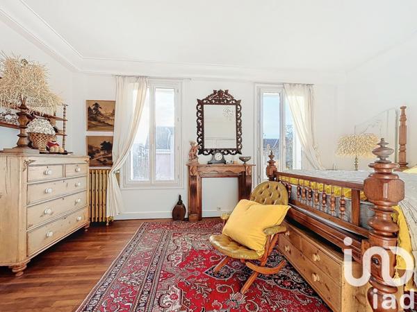 Maison de ville 7 pièces de 180 m² à Enghien-les-Bains (95880)