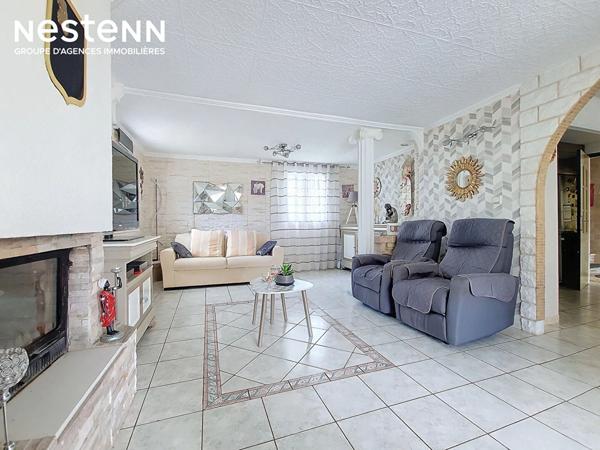 VIAGER OCCUPE - Maison T4 Garéoult sur un terrain de 2200 m² avec piscine