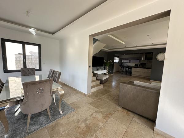 Villa de 160 m2  Roquemaure (30150)