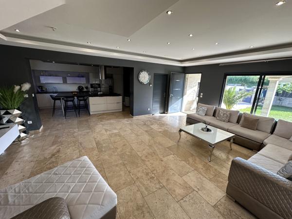 Villa de 160 m2  Roquemaure (30150)