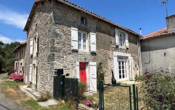 Vente Maison Champagne-mouton   