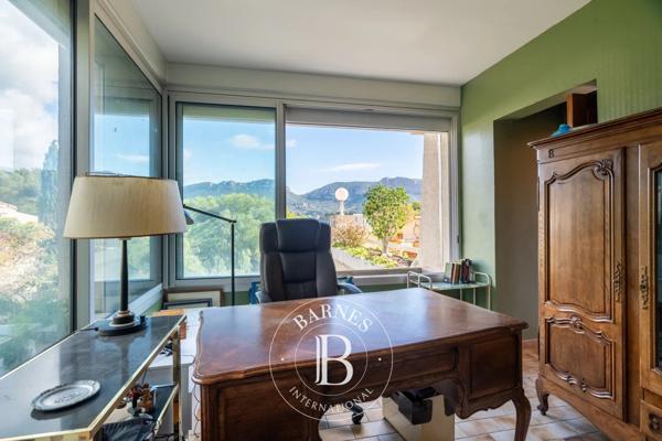 Cassis, Appartement 3 Chambres -  144 m² à vendre