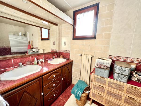 Maison de 132 m² 4 chambres à Villers Cotterêts sur un terrain de 1000 m²