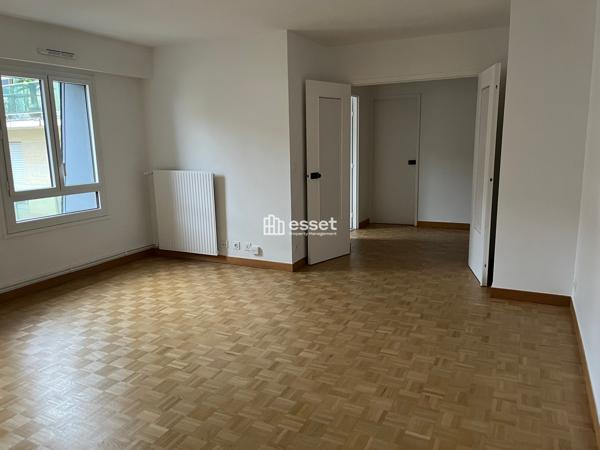 Location Appartement 5 pièces 110 m² - Le Chesnay 78150