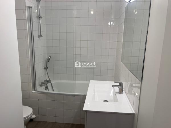 Location Appartement 5 pièces 110 m² - Le Chesnay 78150