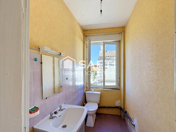 DEUX APPARTEMENTS A VENDRE LA COURONNE