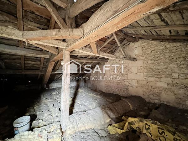 DEUX APPARTEMENTS A VENDRE LA COURONNE