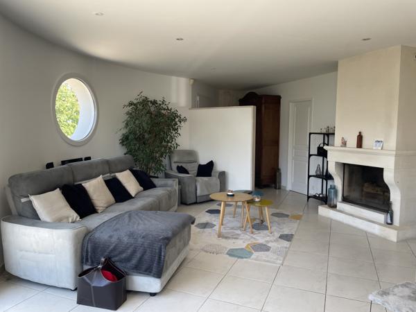 Maison  5 pièce(s)  3 chambre(s)  141.25 m²