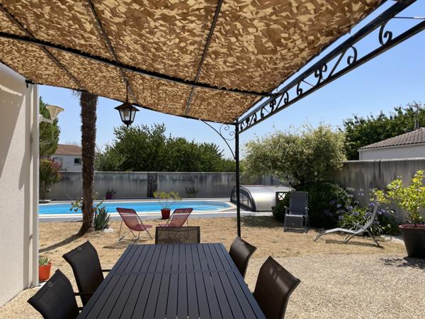 Maison  5 pièce(s)  3 chambre(s)  141.25 m²