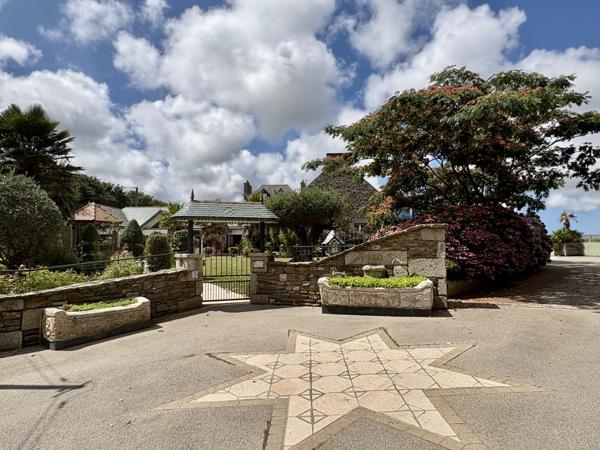 Lanarvily (29260) Sylvie TROMELIN