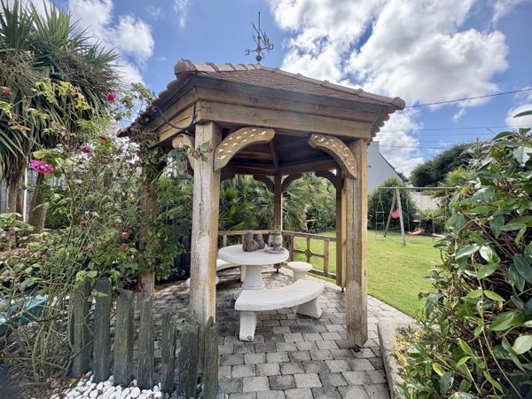 Lanarvily (29260) Sylvie TROMELIN