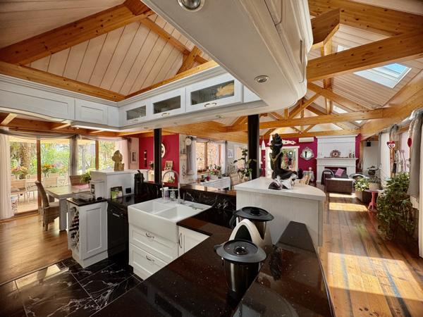 Lanarvily (29260) Sylvie TROMELIN