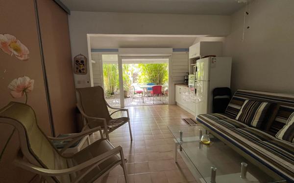 Appartement à vendre    2 pièces • 35,77 m2 Saint-François