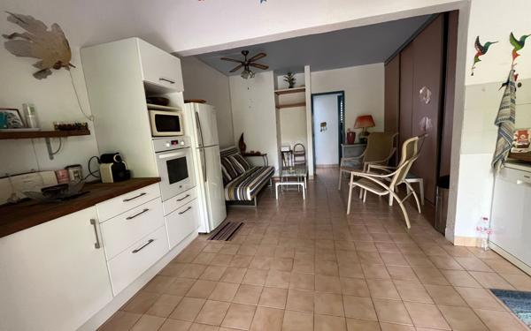 Appartement à vendre    2 pièces • 35,77 m2 Saint-François