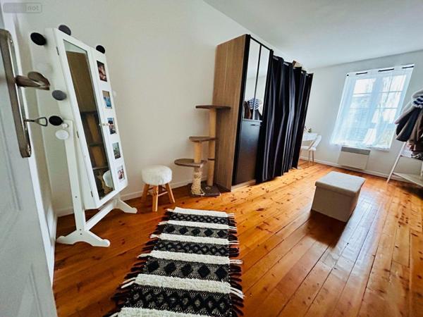 Maison à vendre à Champagné dans la Sarthe (72470), ref : 023/2101