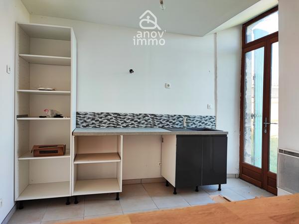 Immeuble
                                                                                                                                                
                                                                                                                                                
                                                                                                                                                
                                                    
                                                                                                                                                                                                                                                                                                                        321  m²