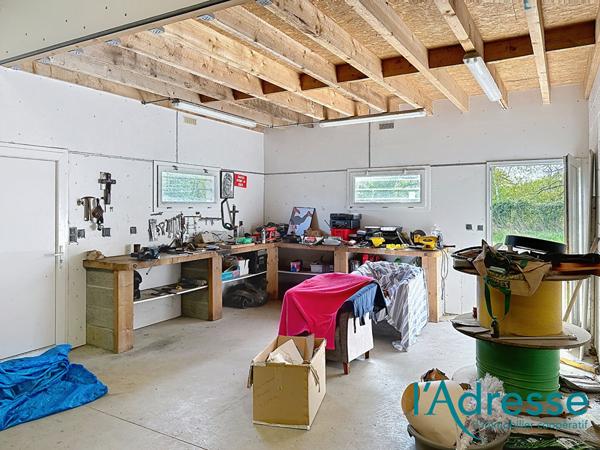 Entrepôt / local industriel 500 m²