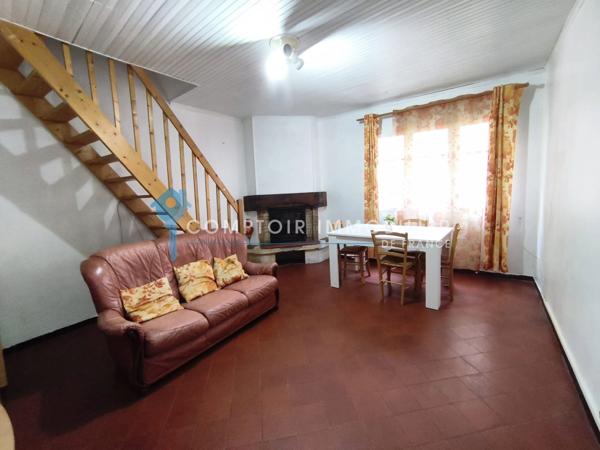 Maison de village
                                                                                                                                                                                                                                                                                                                        4 pièce(s)                                                                                                                                                                                                          3 chambre(s)                                                                                                                                                                                                          110  m²