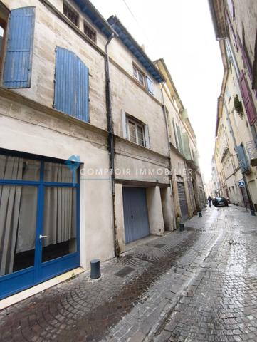 Maison de village
                                                                                                                                                                                                                                                                                                                        4 pièce(s)                                                                                                                                                                                                          3 chambre(s)                                                                                                                                                                                                          110  m²