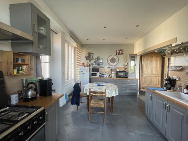 Vente Maison110 m² - 5 Pièces - VENESMES (18190)