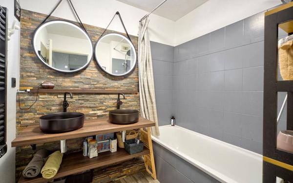 Appartement à vendre    4 pièces • 79 m2 Castelginest