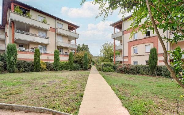 Appartement à vendre    4 pièces • 79 m2 Castelginest