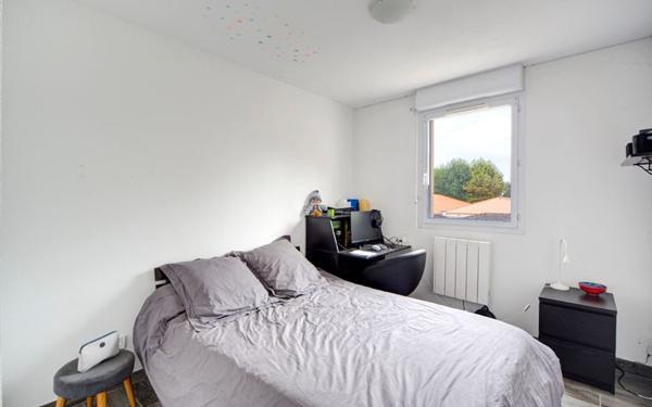 Appartement à vendre    4 pièces • 79 m2 Castelginest