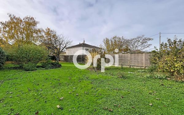 Maison à vendre    8 pièces • 260 m2 Brive-la-Gaillarde