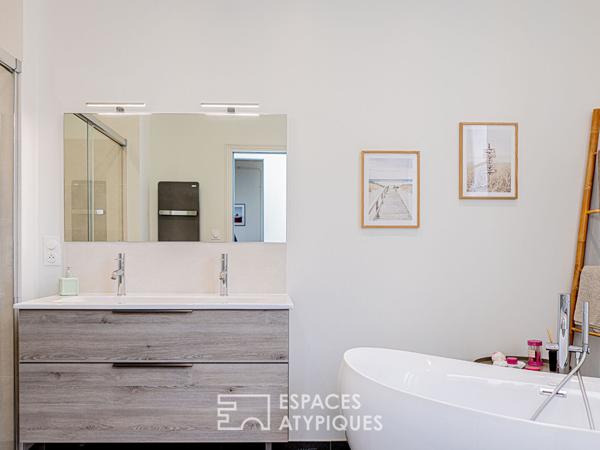 Bâtisse bourgeoise au jardin secret