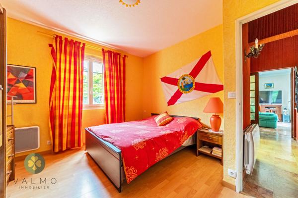 Maison 6 pièce(s) 4 chambre(s) 142 m²