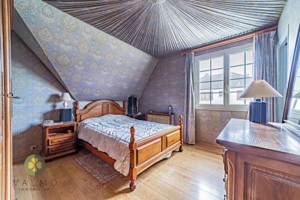 Maison 6 pièce(s) 4 chambre(s) 142 m²
