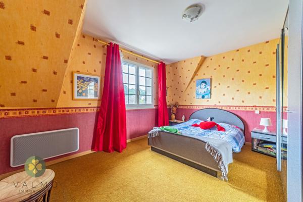 Maison 6 pièce(s) 4 chambre(s) 142 m²