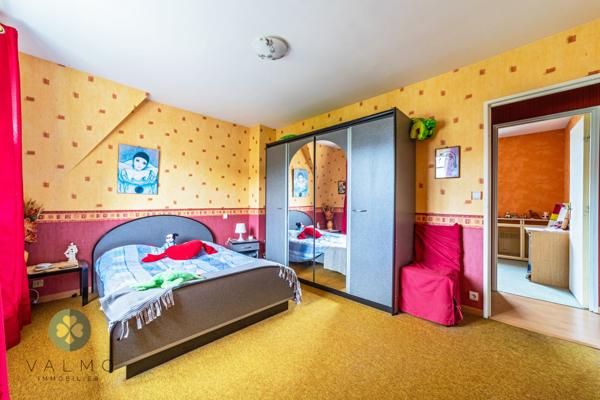 Maison 6 pièce(s) 4 chambre(s) 142 m²