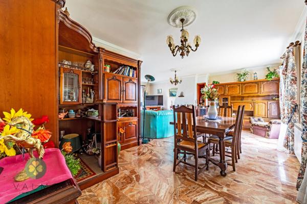 Maison 6 pièce(s) 4 chambre(s) 142 m²