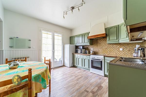 Maison 6 pièce(s) 4 chambre(s) 142 m²