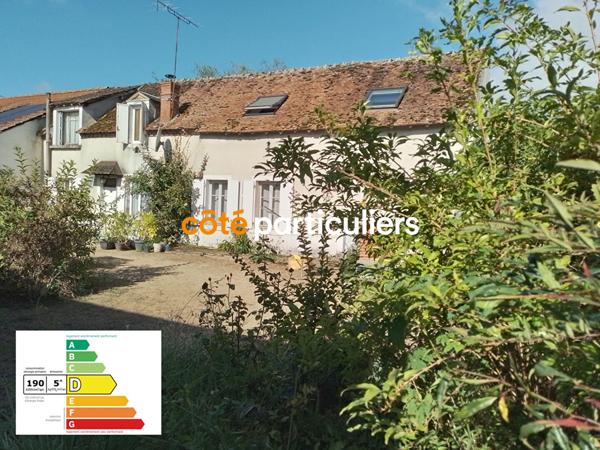 Vente Maison110,7 m² - 5 Pièces - CHARENTON DU CHER (18210)