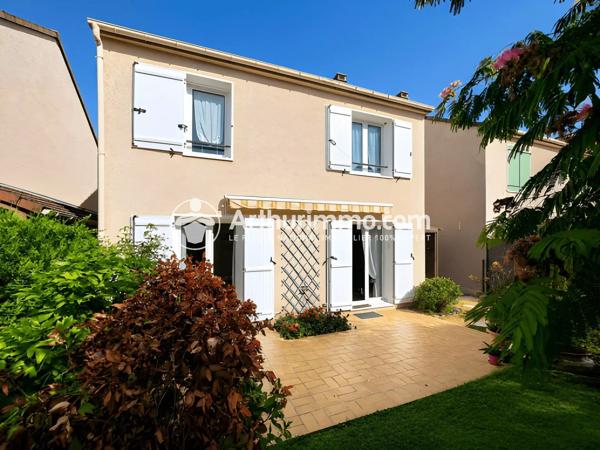 Vente                                                      Maison
                        
                     5 pièces                      91 m2                     à Saint-Pierre-du-Perray