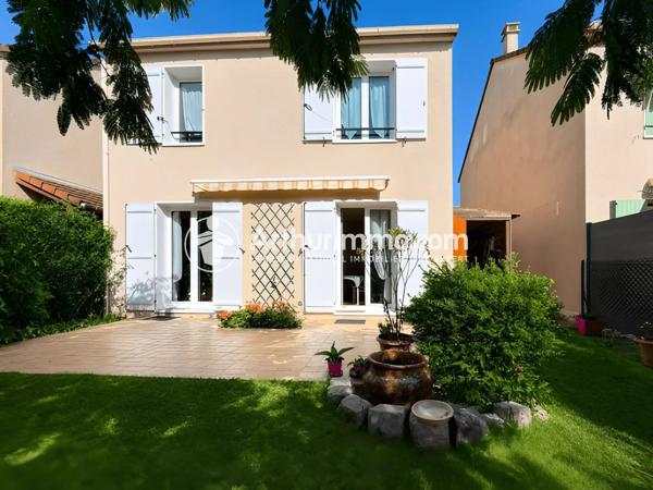 Vente                                                      Maison
                        
                     5 pièces                      91 m2                     à Saint-Pierre-du-Perray
