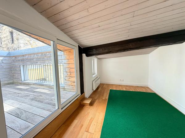 Appartement 3 pièce(s) 2 chambre(s) 71 m²