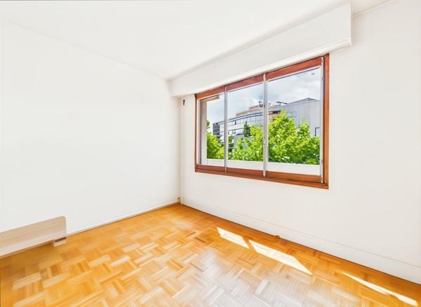 APPARTEMENT JOINVILLE LE PONT 61.91M²