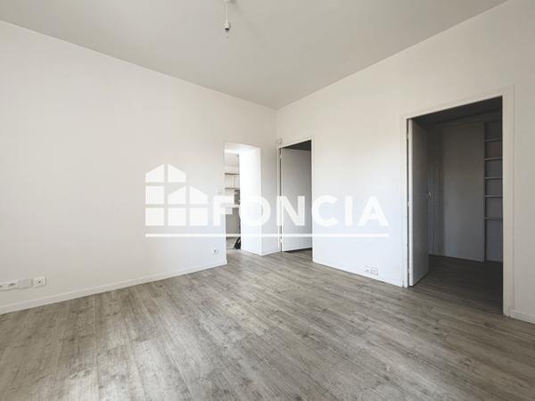 Location Maison 2 pièces 35 m² - 21 RUE DE L'OUEST Cholet 49300