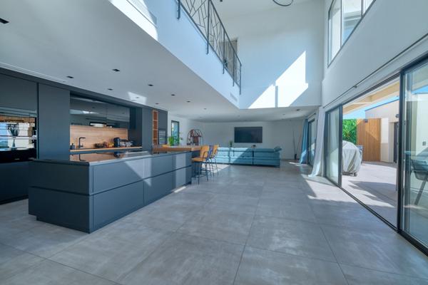 Vente Luxueuse Maison Contemporaine d'Architecte 10 pièces Vue Mer Penta Di Casinca