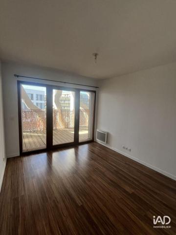 Location appartement 2 pièces 54 m² Mérignac