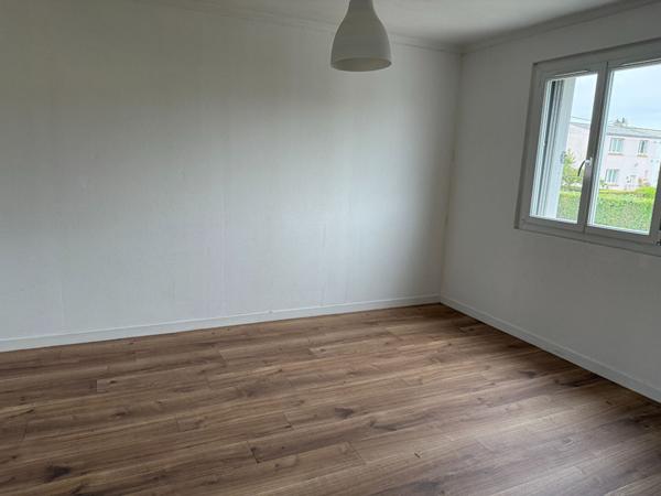 Maison 4 pièces 81.63m2 avec sous-sol - ST SEBASTIEN DE MORSENT