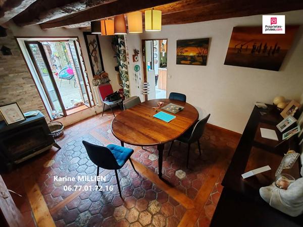 DREUX 28100 Maison de style longère "sans enfilade" rénovée - 1 étage - 2 chambres - Cave voutée - 176500  HAI